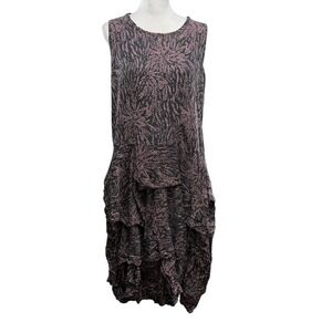 Comfy USA crinkle tunic swing style dress size M Sleeveless Ruffled Tiered Midi